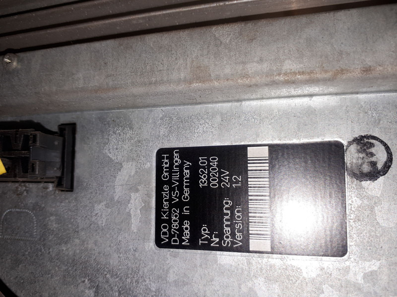 Mercedes-Benz - ECU: picture 3 Mercedes-Benz - ECU: picture 3