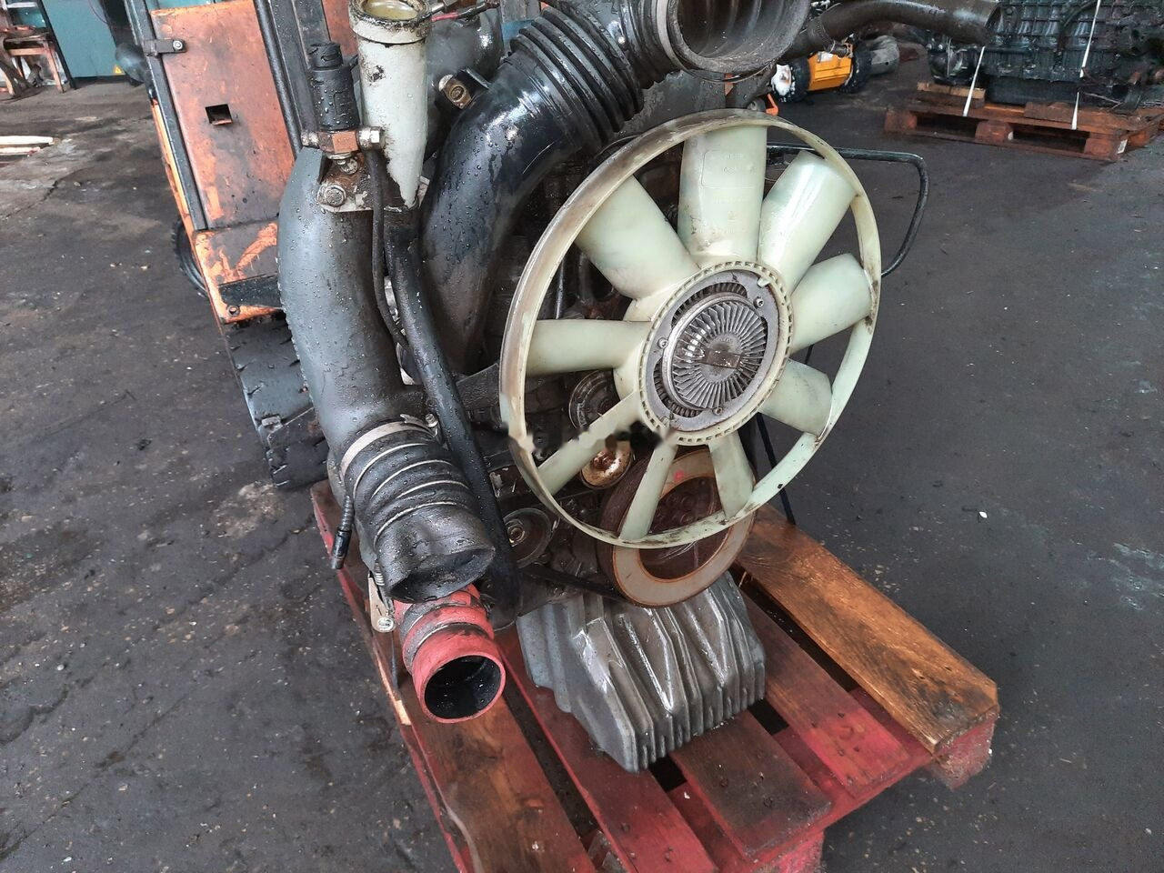 Mercedes-Benz OM 904 LA900/912 Mercedes-Benz - Engine for Bus: picture 3 Mercedes-Benz OM 904 LA900/912 Mercedes-Benz - Engine for Bus: picture 3