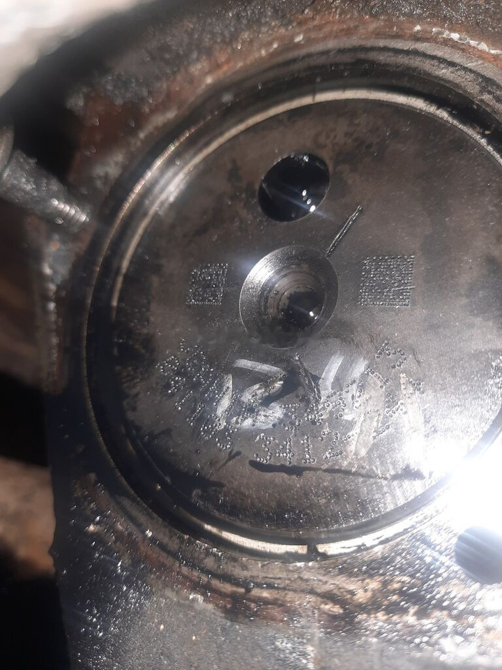 Scania 1749102./ 12E185 Volvo B12/ B9 - Camshaft for Bus: picture 2 Scania 1749102./ 12E185 Volvo B12/ B9 - Camshaft for Bus: picture 2