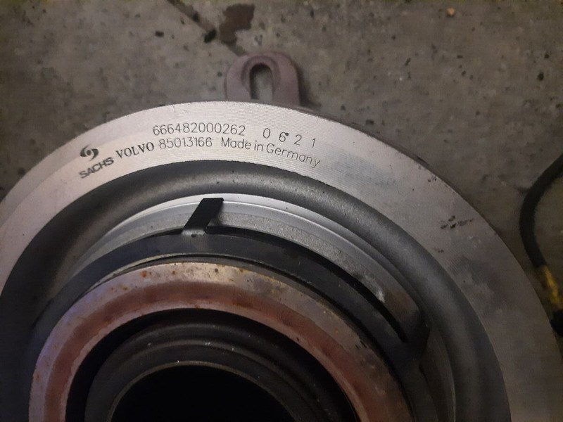 Volvo - Spare parts: picture 5 Volvo - Spare parts: picture 5