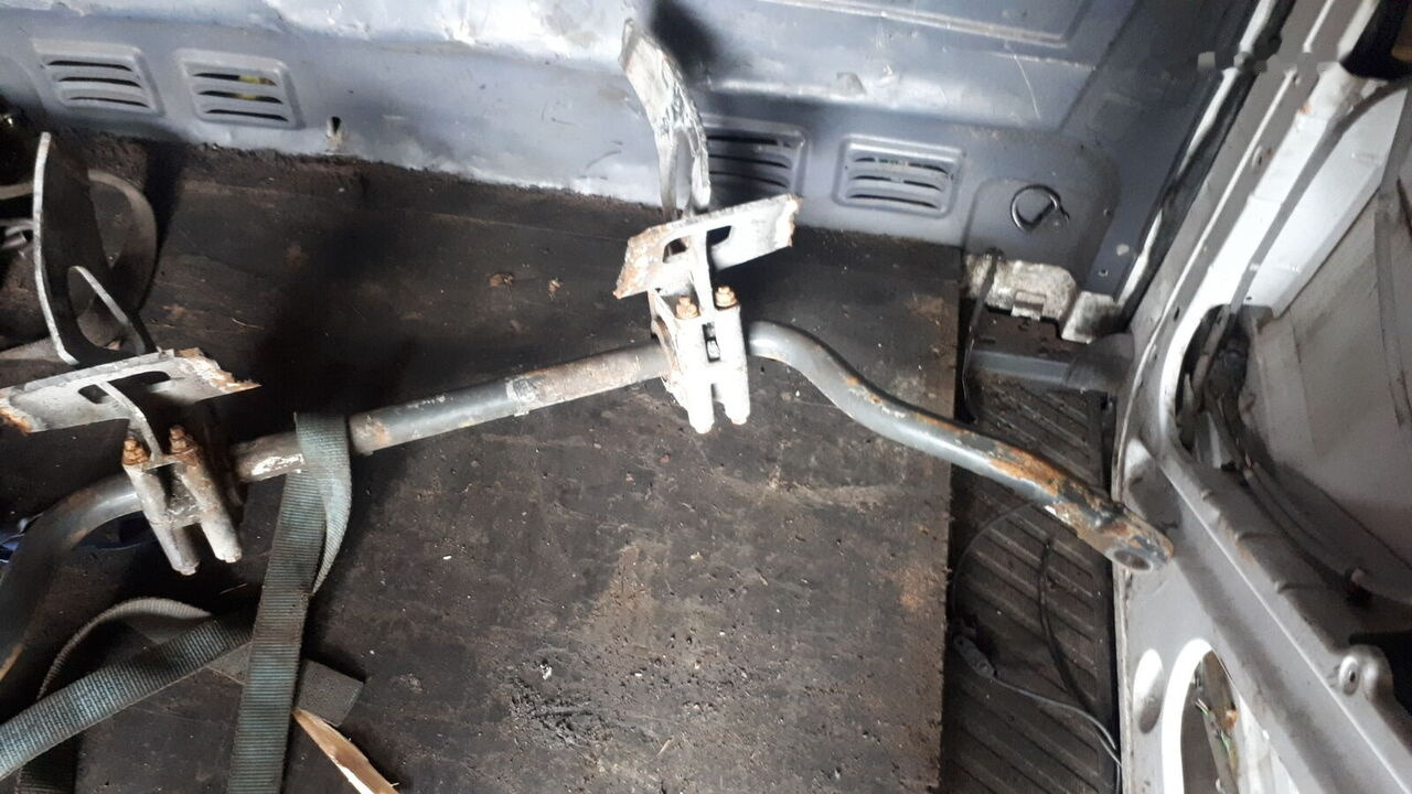 Volvo B12-9700 Volvo Carrus 9700 - Anti-roll bar for Bus: picture 2 Volvo B12-9700 Volvo Carrus 9700 - Anti-roll bar for Bus: picture 2