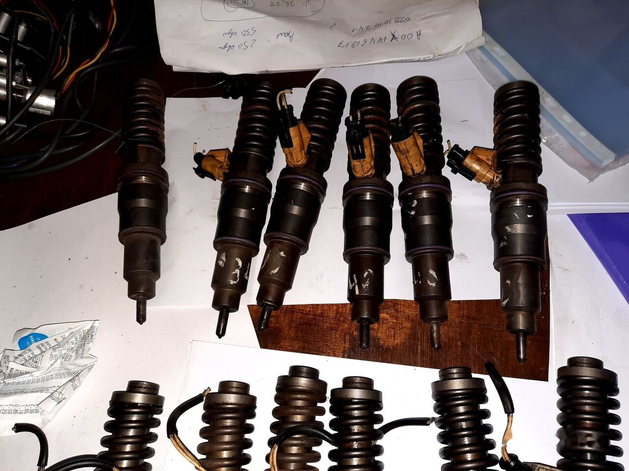 Volvo DCOOBF / Scania / D10a. D7a . D7C Volvo B12M - Injector for Bus: picture 5 Volvo DCOOBF / Scania / D10a. D7a . D7C Volvo B12M - Injector for Bus: picture 5