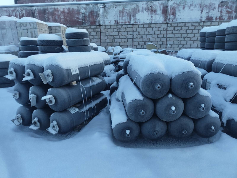 Volvo - Fuel tank: picture 1 Volvo - Fuel tank: picture 1