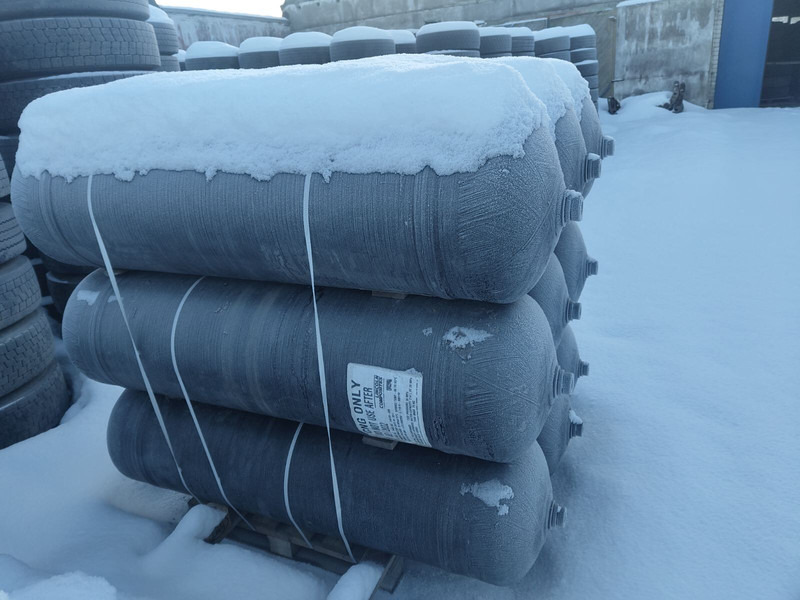 Volvo - Fuel tank: picture 2 Volvo - Fuel tank: picture 2