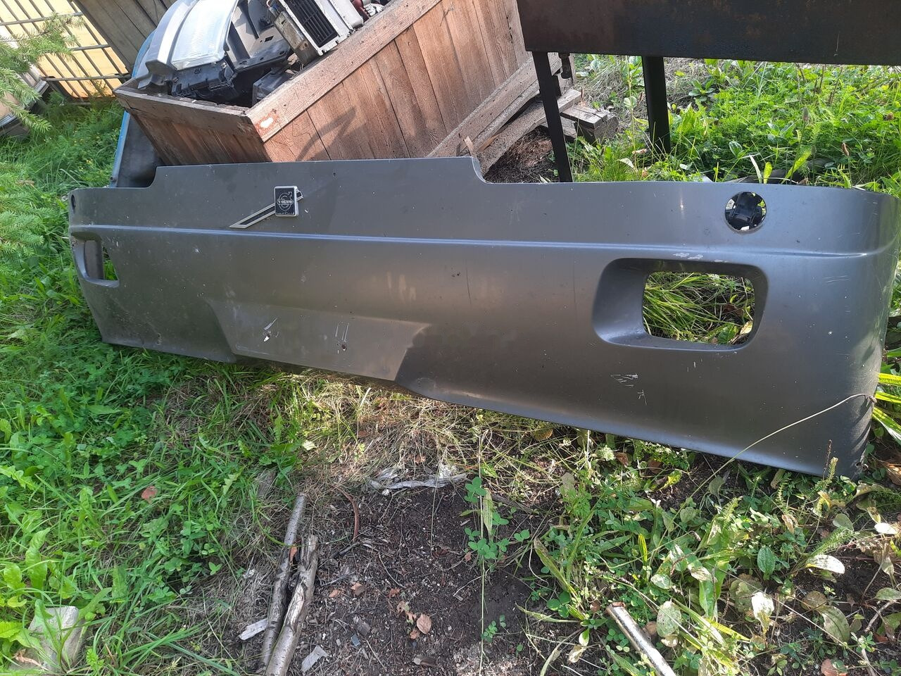 Volvo magnetoly . B12 . Iveko Volvo Carus 9700 - Bumper for Bus: picture 4 Volvo magnetoly . B12 . Iveko Volvo Carus 9700 - Bumper for Bus: picture 4