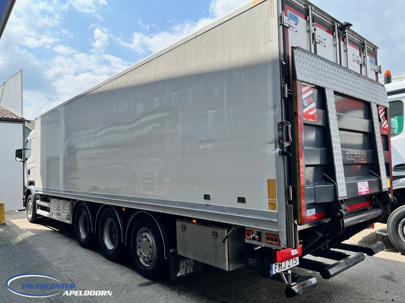 Scania R410 Mitsubishi Multitemp 3 zone, 8x4, 2000 kg lift ! - Refrigerator truck: picture 4 Scania R410 Mitsubishi Multitemp 3 zone, 8x4, 2000 kg lift ! - Refrigerator truck: picture 4
