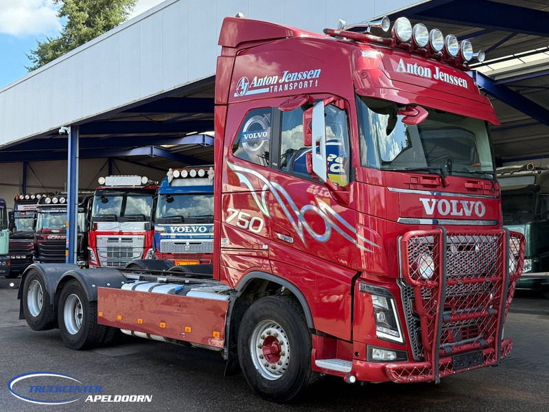 Volvo FH 750 6x4 Tandemlift, Retarder, PTO - Cab chassis truck: picture 1 Volvo FH 750 6x4 Tandemlift, Retarder, PTO - Cab chassis truck: picture 1