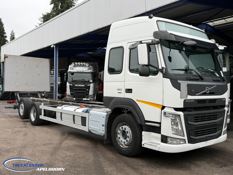 Volvo FM 410 379000 km, 6x2, Globetrotter - Cab chassis truck: picture 1 Volvo FM 410 379000 km, 6x2, Globetrotter - Cab chassis truck: picture 1