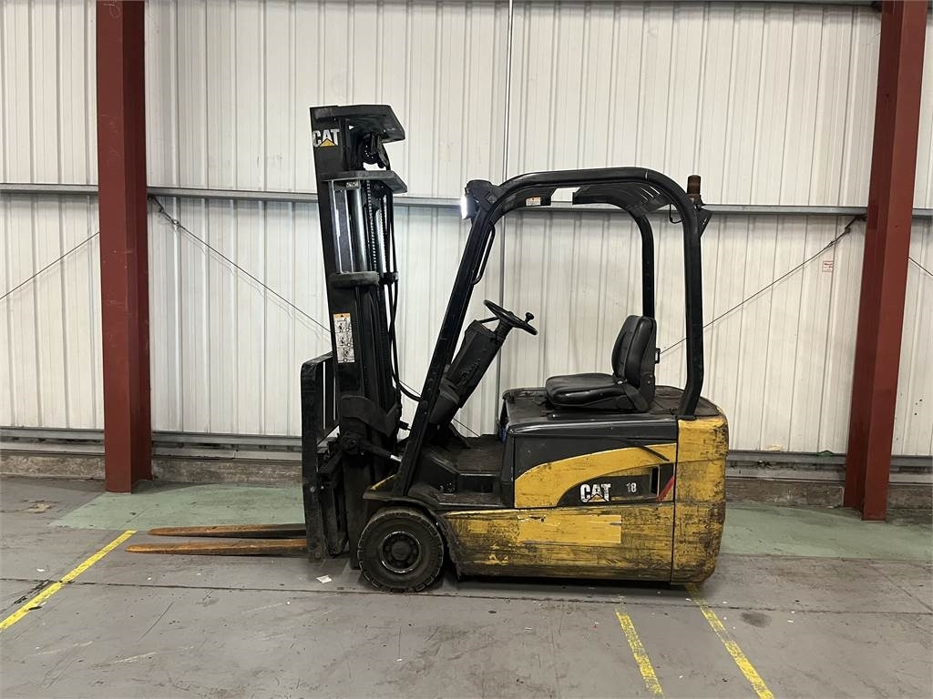 CAT EP18NT  - Electric forklift: picture 1 CAT EP18NT  - Electric forklift: picture 1