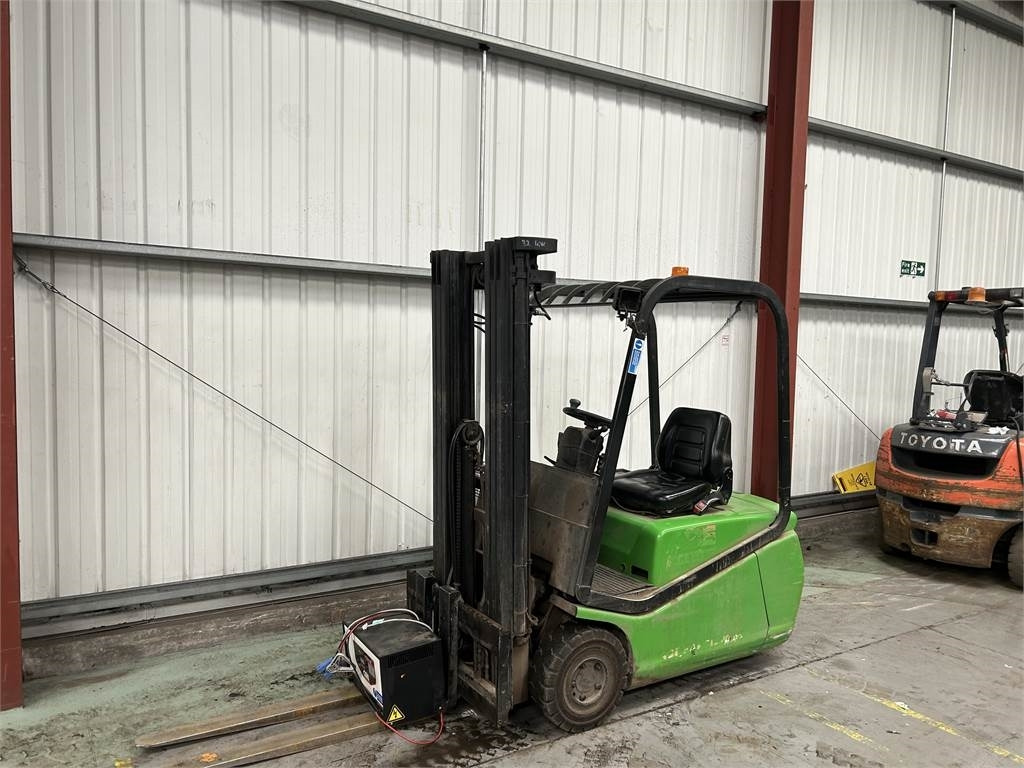 Cesab C3E150 - Electric forklift: picture 2 Cesab C3E150 - Electric forklift: picture 2