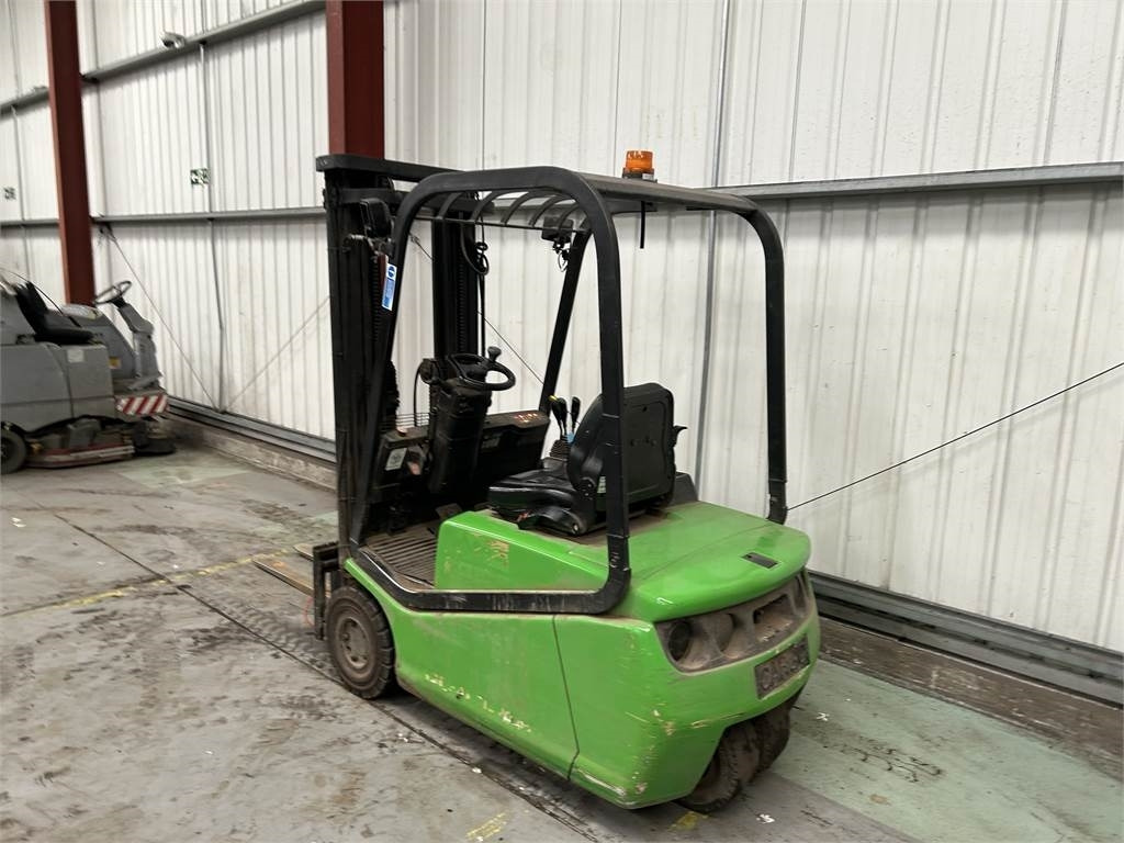 Cesab C3E150 - Electric forklift: picture 3 Cesab C3E150 - Electric forklift: picture 3
