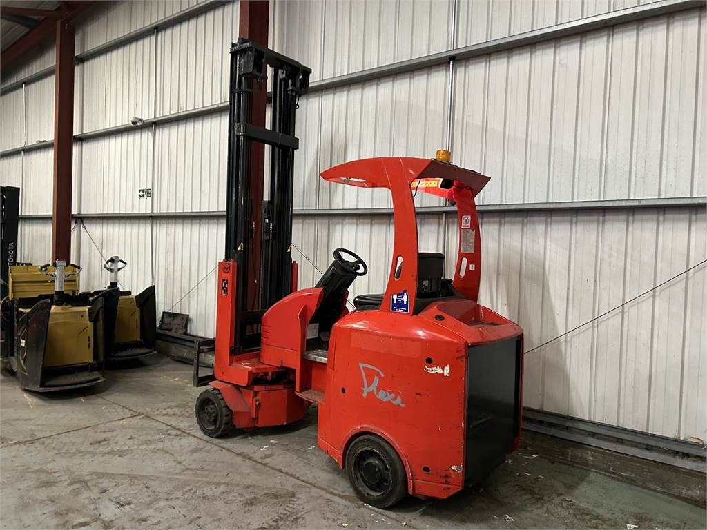 G4 - Forklift: picture 2 G4 - Forklift: picture 2