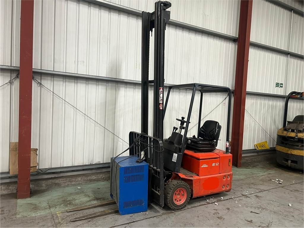 Linde E12Z-02 - Electric forklift: picture 2 Linde E12Z-02 - Electric forklift: picture 2