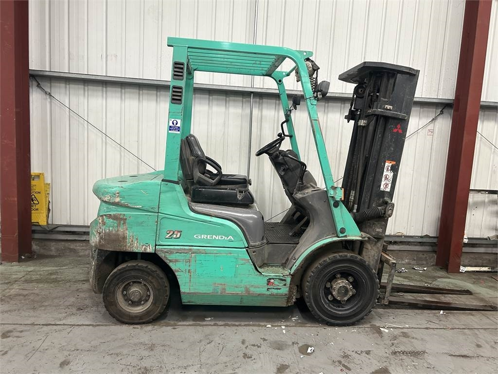 Mitsubishi FD25NT - Diesel forklift: picture 5 Mitsubishi FD25NT - Diesel forklift: picture 5
