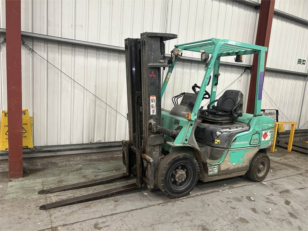 Mitsubishi FD25NT - Diesel forklift: picture 2 Mitsubishi FD25NT - Diesel forklift: picture 2