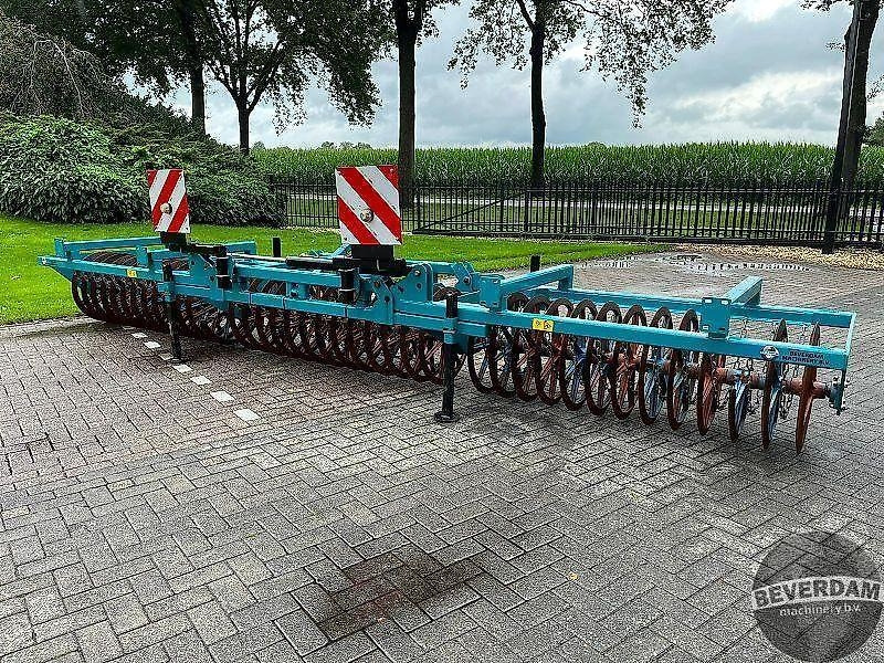 BM Maschinenbau 6M frontpacker - Disc harrow: picture 1 BM Maschinenbau 6M frontpacker - Disc harrow: picture 1