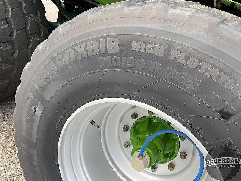 Beet harvester Bergmann RRW 500 Uberladewagen: picture 24