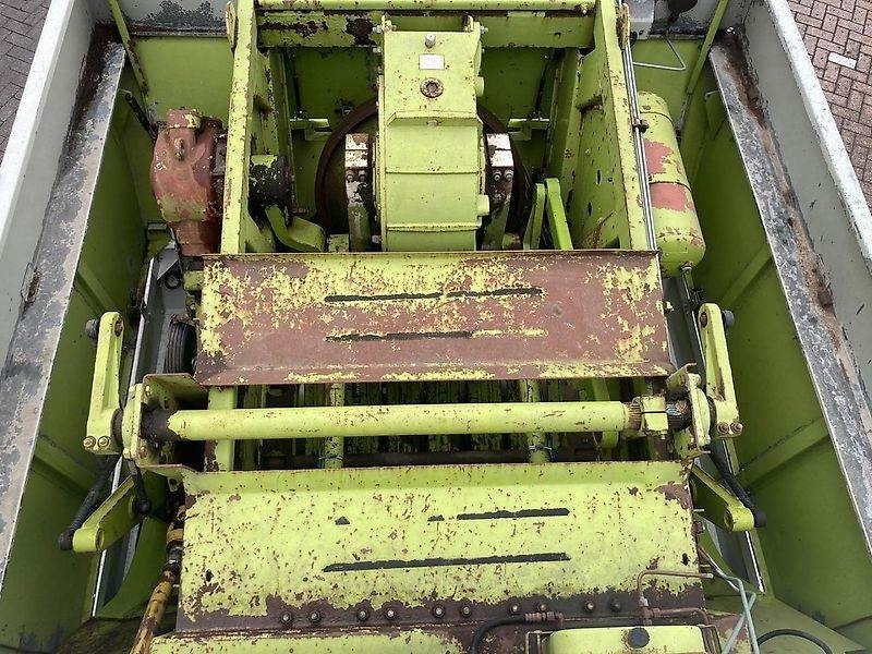 Square baler Claas Quadrant 1200: picture 12