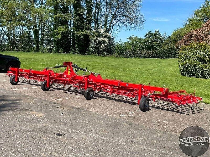 Pronar BC 900 - Spring tine harrow: picture 4 Pronar BC 900 - Spring tine harrow: picture 4