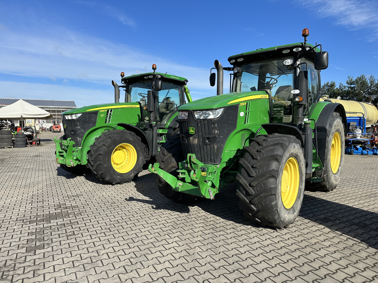 John Deere 7290R AutoPower 55 km/h ABS 310 PS GPS - Farm tractor: picture 1 John Deere 7290R AutoPower 55 km/h ABS 310 PS GPS - Farm tractor: picture 1