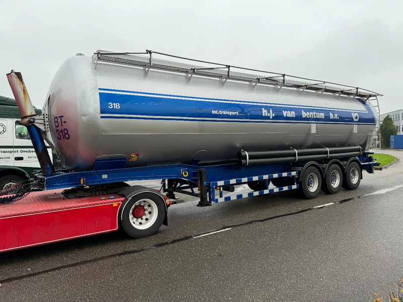 Atcomex 13 UNITS - 3 AXLE KIPPER BULK 1 COMP. 60.000 L TÜV TILL 07-2025 - Tank semi-trailer: picture 2 Atcomex 13 UNITS - 3 AXLE KIPPER BULK 1 COMP. 60.000 L TÜV TILL 07-2025 - Tank semi-trailer: picture 2