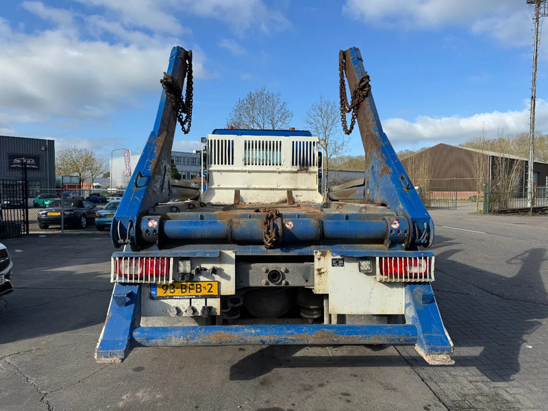 Skip loader truck DAF CF 400 6X2 - EURO 6 + VDL P-18 + REMOTE + LIFT AXLE: picture 10 Skip loader truck DAF CF 400 6X2 - EURO 6 + VDL P-18 + REMOTE + LIFT AXLE: picture 10
