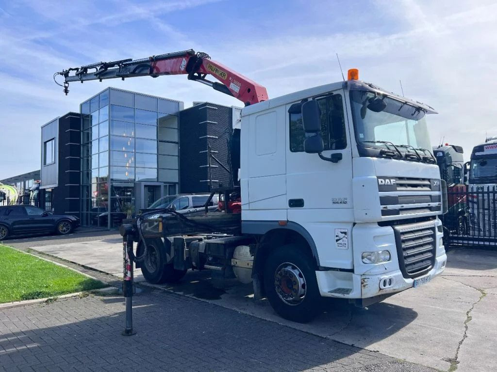 DAF XF 105.410 4X2 EURO 5 MANUAL + PALFINGER PK16000 - Crane truck, Tractor unit: picture 1 DAF XF 105.410 4X2 EURO 5 MANUAL + PALFINGER PK16000 - Crane truck, Tractor unit: picture 1