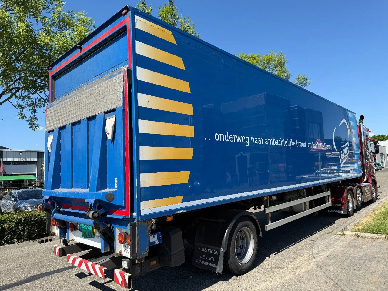 HRD 1 AS - BPW + CARRIER VECTOR 1550 + LOADLIFT 2000 - Refrigerator semi-trailer: picture 3 HRD 1 AS - BPW + CARRIER VECTOR 1550 + LOADLIFT 2000 - Refrigerator semi-trailer: picture 3