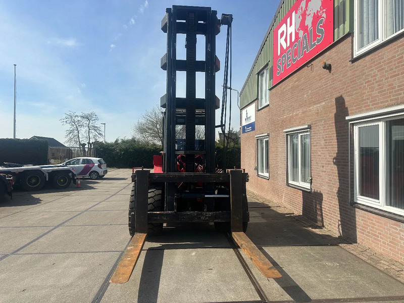 Kalmar 7,2 METER LIFTING, 15000 KG ON 900 MM LT15-900 - Diesel forklift: picture 4 Kalmar 7,2 METER LIFTING, 15000 KG ON 900 MM LT15-900 - Diesel forklift: picture 4