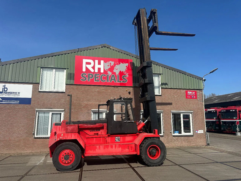 Kalmar 7,2 METER LIFTING, 15000 KG ON 900 MM LT15-900 - Diesel forklift: picture 1 Kalmar 7,2 METER LIFTING, 15000 KG ON 900 MM LT15-900 - Diesel forklift: picture 1
