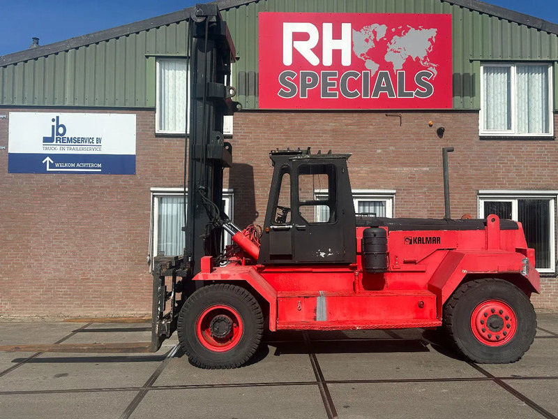 Kalmar 7,2 METER LIFTING, 15000 KG ON 900 MM LT15-900 - Diesel forklift: picture 2 Kalmar 7,2 METER LIFTING, 15000 KG ON 900 MM LT15-900 - Diesel forklift: picture 2