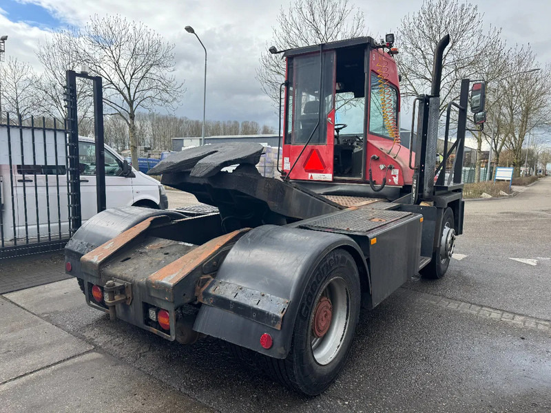 Kalmar TT612D 4X2 - Terminal tractor: picture 4 Kalmar TT612D 4X2 - Terminal tractor: picture 4