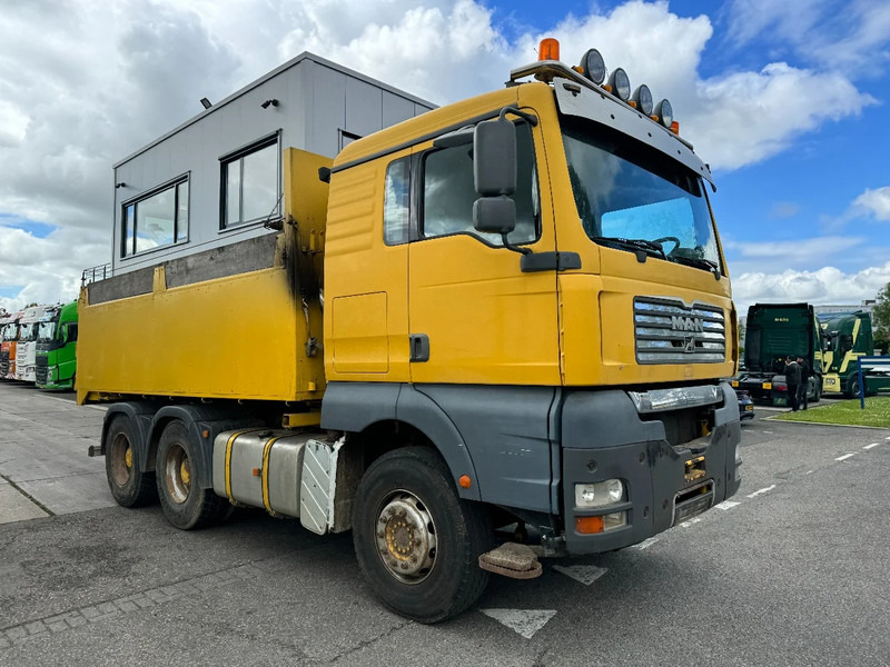 Leasing of MAN TGA 26.530 6X4 MANUAL 3 PEDALS TIPPER KIPPER MAN TGA 26.530 6X4 MANUAL 3 PEDALS TIPPER KIPPER: picture 10