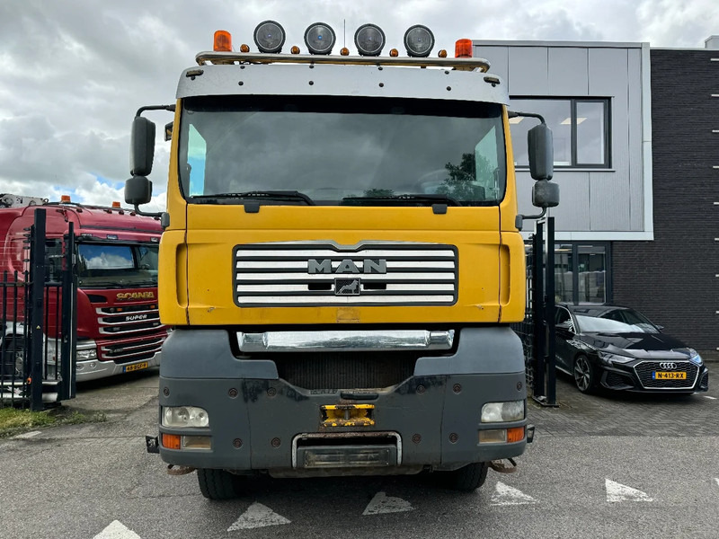 Leasing of MAN TGA 26.530 6X4 MANUAL 3 PEDALS TIPPER KIPPER MAN TGA 26.530 6X4 MANUAL 3 PEDALS TIPPER KIPPER: picture 9