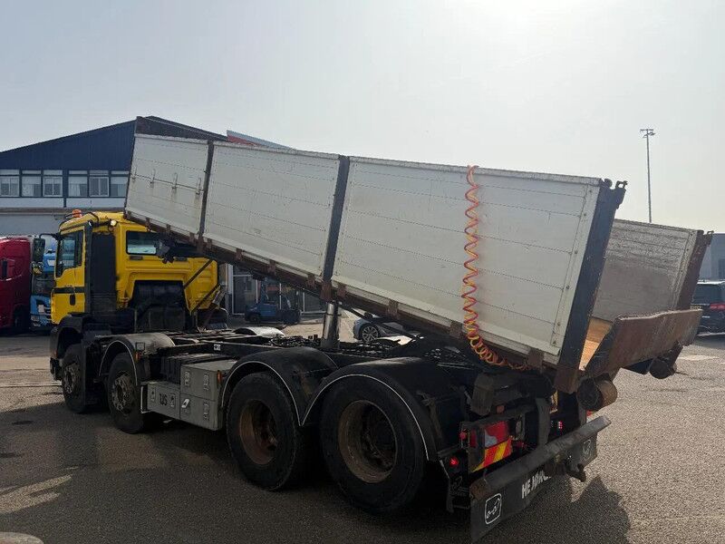 MAN TGA 35.390 8X2 KIPPER - LIFTING AXLE - Cable system truck: picture 4 MAN TGA 35.390 8X2 KIPPER - LIFTING AXLE - Cable system truck: picture 4