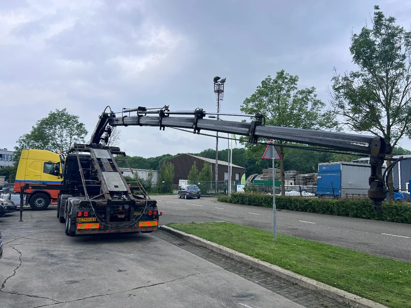 MAN TGS 35.440 8X2-4 + HIAB 220C-5 REMOTE + CABLE LIFT AUTOMATIC - Cable system truck, Crane truck: picture 5 MAN TGS 35.440 8X2-4 + HIAB 220C-5 REMOTE + CABLE LIFT AUTOMATIC - Cable system truck, Crane truck: picture 5