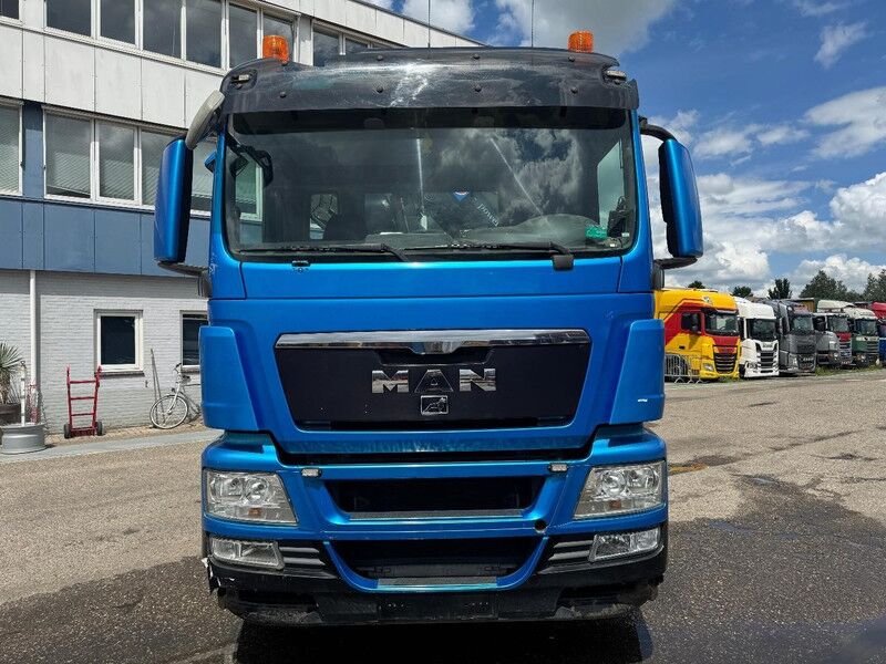 MAN TGS 35.480 8X4 + HMF 2420K5 + CABLELIFT + 2x REMOTE CONTROL - Cable system truck, Crane truck: picture 4 MAN TGS 35.480 8X4 + HMF 2420K5 + CABLELIFT + 2x REMOTE CONTROL - Cable system truck, Crane truck: picture 4