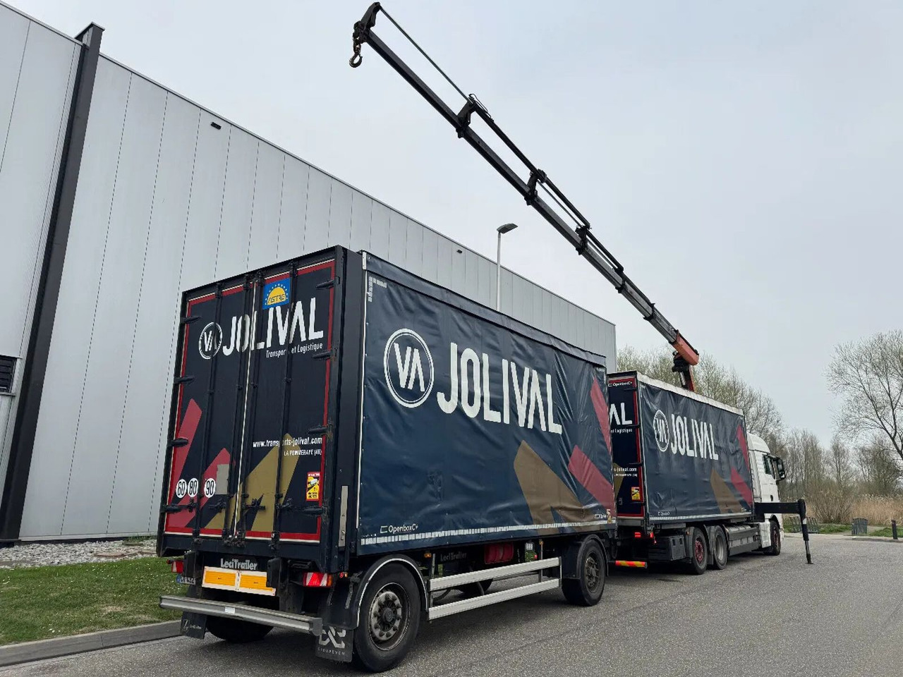 MAN TGX 26.480 6X2 - EURO 6 + PALFINGER PK20002 + RE - Curtainsider truck, Crane truck: picture 2 MAN TGX 26.480 6X2 - EURO 6 + PALFINGER PK20002 + RE - Curtainsider truck, Crane truck: picture 2