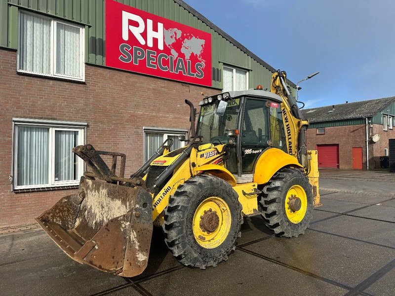 New Holland LB115B, CE, 240 MM MULTI PURPOSE LOADER BUCKET, 800 MM BACHOE DIGGING BUCKET, FLIP OVER FORKS, AIR CONDITIONER - Backhoe loader: picture 3 New Holland LB115B, CE, 240 MM MULTI PURPOSE LOADER BUCKET, 800 MM BACHOE DIGGING BUCKET, FLIP OVER FORKS, AIR CONDITIONER - Backhoe loader: picture 3