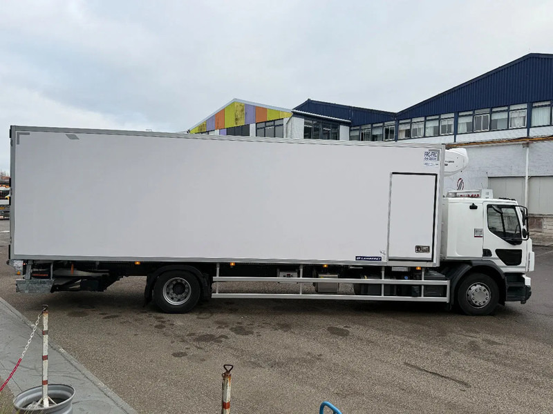Renault D WIDE 19T + THERMO KING T-1200R + DHOLLANDIA 1.500 KG LOADLIFT - Refrigerator truck: picture 4 Renault D WIDE 19T + THERMO KING T-1200R + DHOLLANDIA 1.500 KG LOADLIFT - Refrigerator truck: picture 4