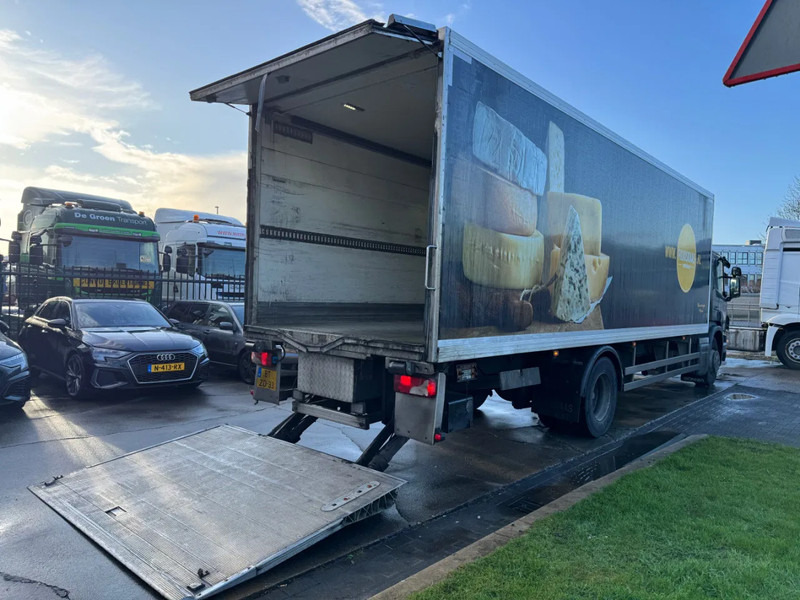 Scania P230 4X2 - EURO 4 + CARRIER SUPRA 950 MT + DHOLLANDIA LIFT - Refrigerator truck: picture 5 Scania P230 4X2 - EURO 4 + CARRIER SUPRA 950 MT + DHOLLANDIA LIFT - Refrigerator truck: picture 5