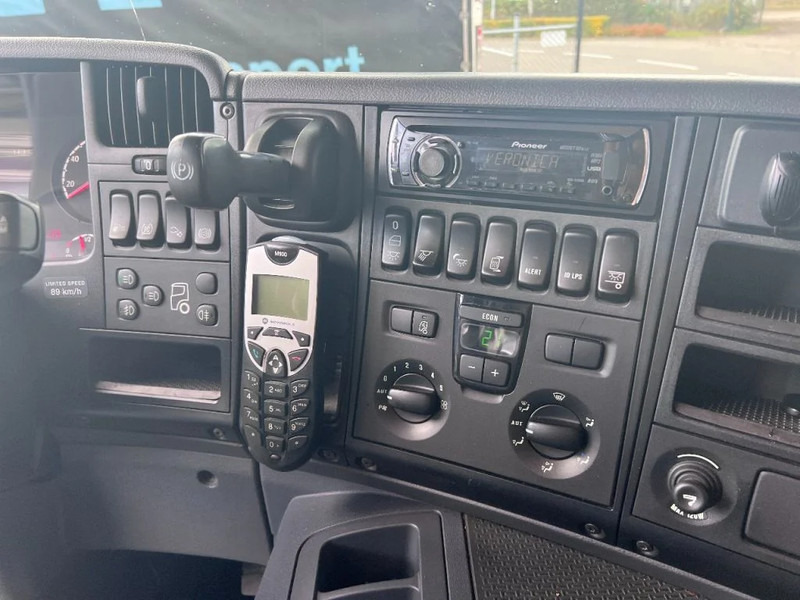 Box truck Scania P230 4X2 EURO 5 BOX 790x246x252: picture 15 Box truck Scania P230 4X2 EURO 5 BOX 790x246x252: picture 15