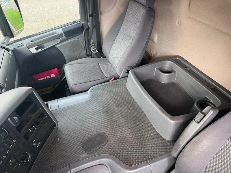 Box truck Scania P230 4X2 EURO 5 BOX 790x246x252: picture 20 Box truck Scania P230 4X2 EURO 5 BOX 790x246x252: picture 20