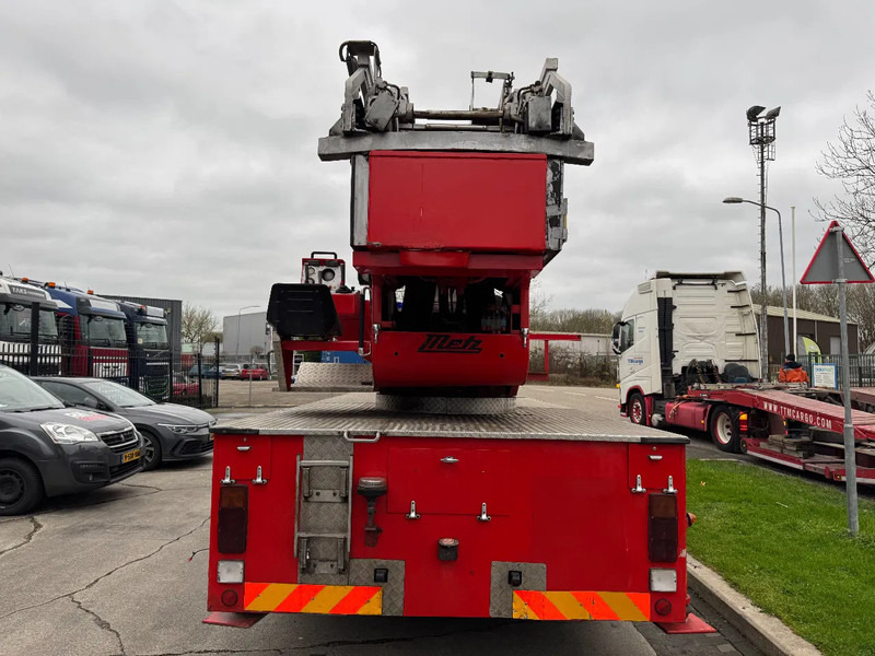 Scania P82 4X2 - FIRE TRUCK - 30M LIFT - Fire truck: picture 5 Scania P82 4X2 - FIRE TRUCK - 30M LIFT - Fire truck: picture 5