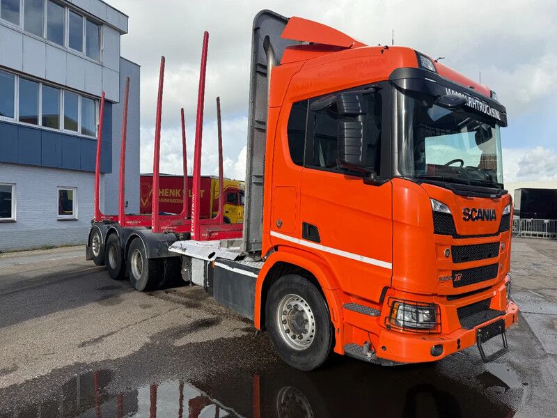 Scania R650 V8 XT 8X4 INTARDER, LAST AXLE LIFT AND STEERING - Timber truck: picture 3 Scania R650 V8 XT 8X4 INTARDER, LAST AXLE LIFT AND STEERING - Timber truck: picture 3