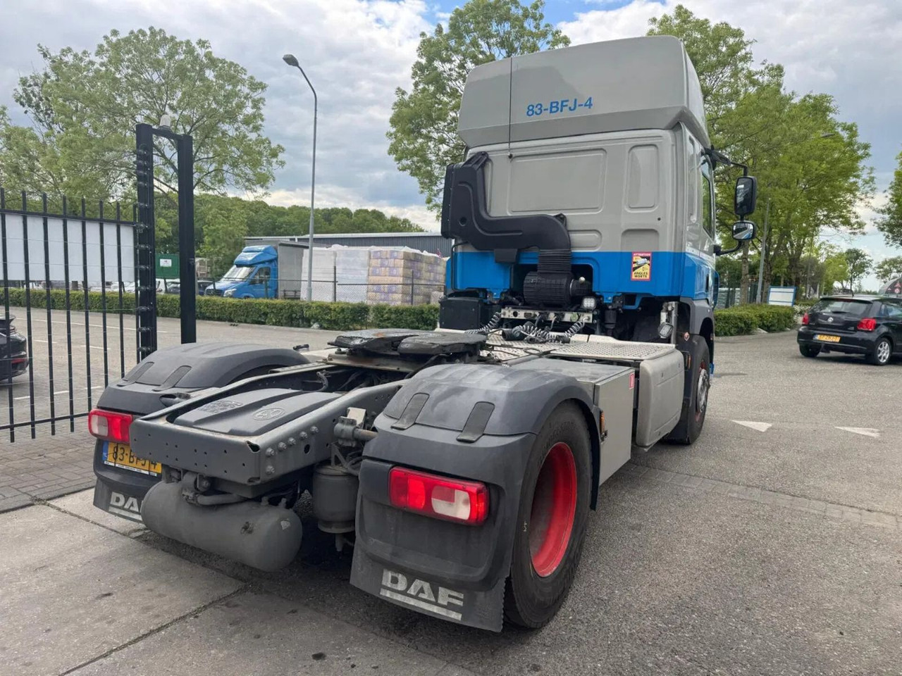 DAF CF 440 4X2 - EURO 6 + TÜV 12-2025 - Tractor unit: picture 4 DAF CF 440 4X2 - EURO 6 + TÜV 12-2025 - Tractor unit: picture 4