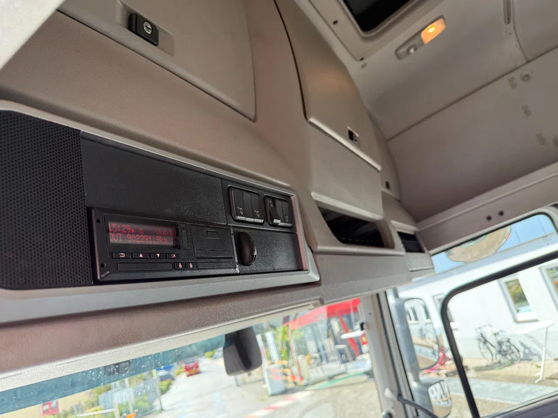 Leasing of DAF CF 450 TUV 15-05-2026 DAF CF 450 TUV 15-05-2026: picture 17