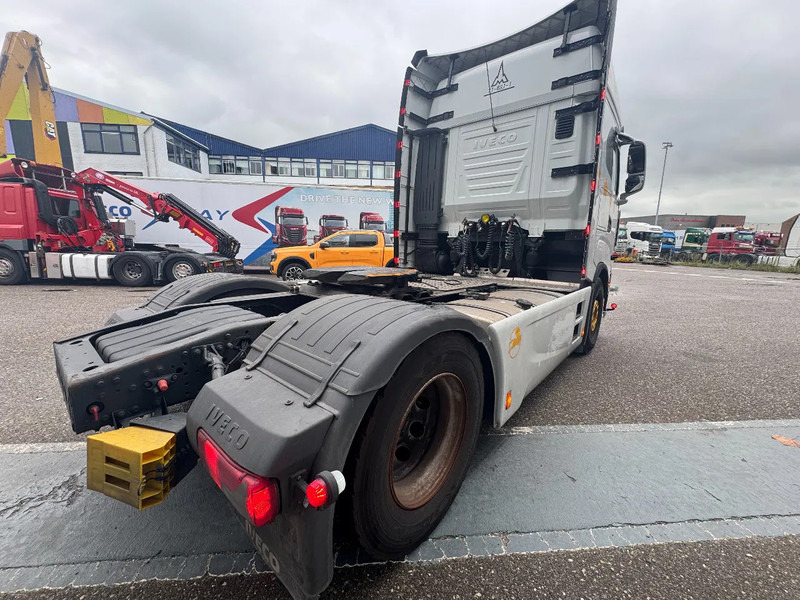 Iveco S-WAY 460 4X2 EURO 6 SKIRTS DOUBLE TANK - Tractor unit: picture 5 Iveco S-WAY 460 4X2 EURO 6 SKIRTS DOUBLE TANK - Tractor unit: picture 5