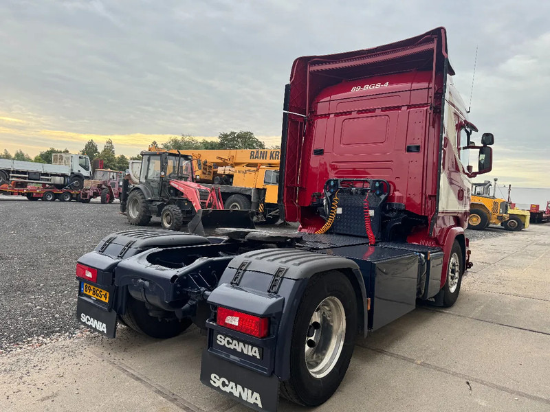 Scania R450 4X2 EURO 6 ADR RETARDER - Tractor unit: picture 4 Scania R450 4X2 EURO 6 ADR RETARDER - Tractor unit: picture 4