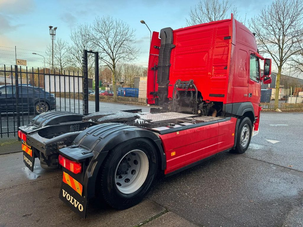 Volvo FM 330 4X2 - EURO 6 + AUTOMATIC + SKIRTS - Tractor unit: picture 5 Volvo FM 330 4X2 - EURO 6 + AUTOMATIC + SKIRTS - Tractor unit: picture 5